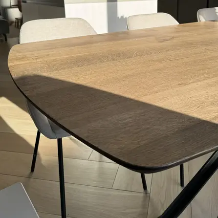 Eiken tafelblad - Deens ovaal met verjongde rand - 3 cm dik - rustiek eikenhout (B/C) - verlijmd, medium lamel - 30 mm