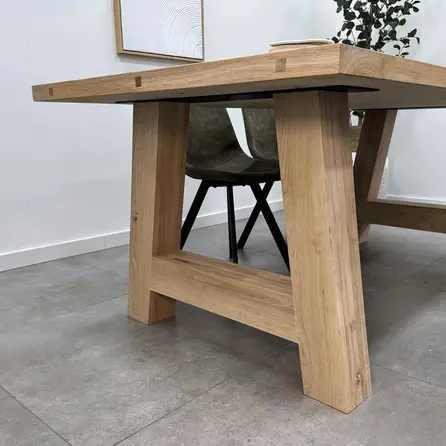 Eiken A tafelpoten - rustiek - balk: 12x12 cm - breedte: 88 cm - hoogte: 72 cm - A-poot (eetkamer)tafel - rustiek eikenhout (B/C)