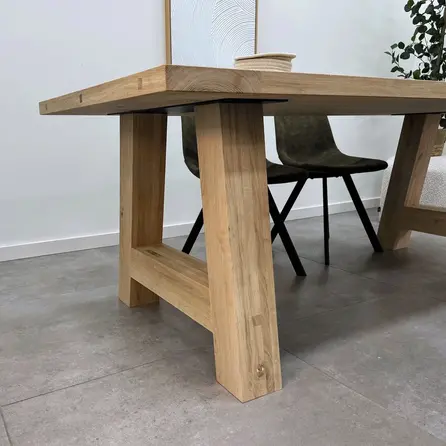 Eiken A tafelpoten - rustiek - balk: 12x12 cm - breedte: 88 cm - hoogte: 72 cm - A-poot (eetkamer)tafel - rustiek eikenhout (B/C)
