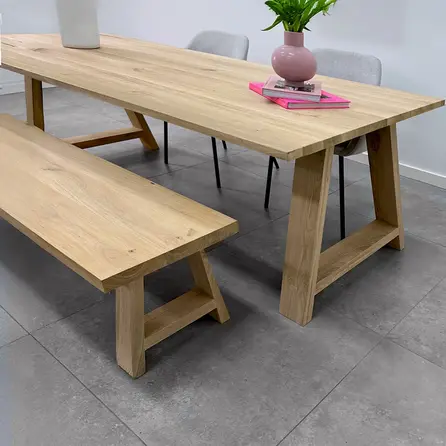 Eiken bankje - op maat - 4 cm dik - eettafel bank van rustiek eikenhout (B/C) - met brede lamel - 40 mm Eiken bankje - op maat - 4 cm dik - eettafel bank van rustiek eikenhout (B/C) - met brede lamel - 40 mm