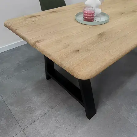 Eiken tafelblad - ronde hoeken met bolle rand - 4 cm dik - rustiek eikenhout (B/C) - verlijmd, medium lamel - 40 mm