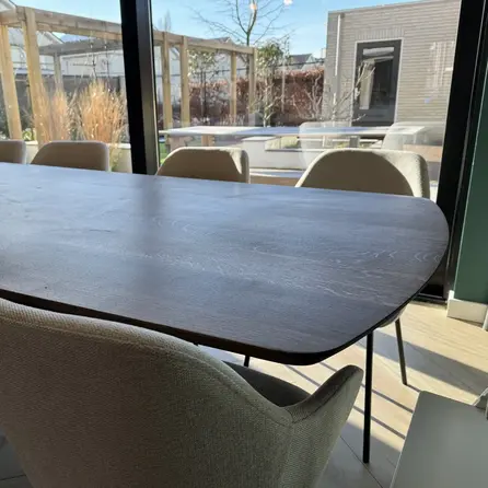 Eiken tafelblad - Deens ovaal met verjongde rand - 2,8 cm dik - rustiek eikenhout (B/C) - verlijmd, medium lamel - 28 mm Eiken tafelblad - Deens ovaal met verjongde rand - 2,8 cm dik - rustiek eikenhout (B/C) - verlijmd, medium lamel - 28 mm