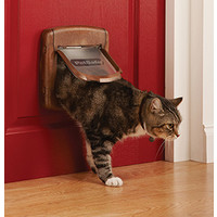 Staywell® Deluxe Magnetic Cat Flap PetSafe® Staywell® Deluxe Magnetic Cat Flap