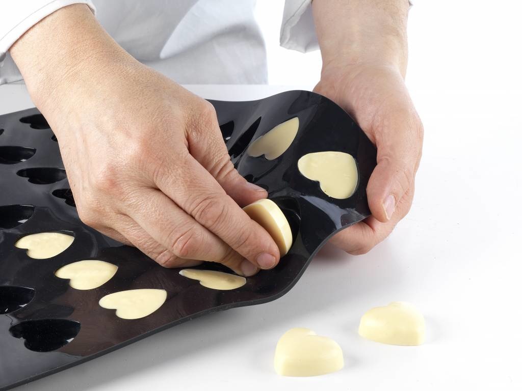 Silikomart Silicone baking mat – Heart – Mini Cuori small