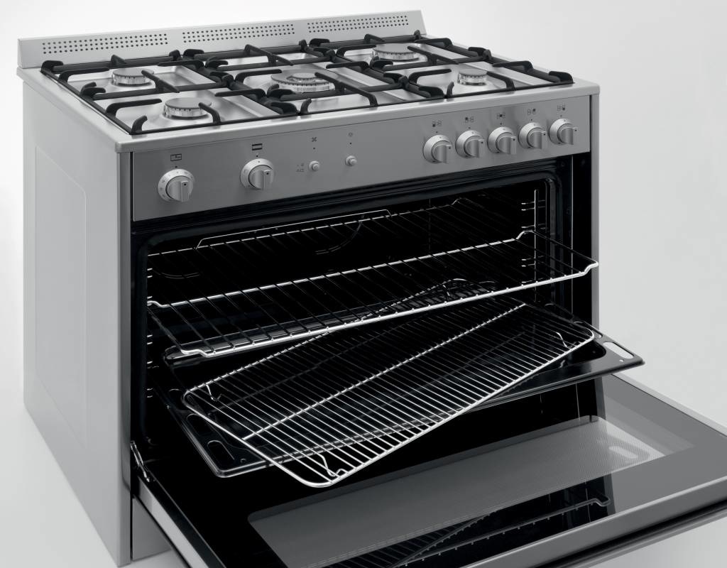 Saro Saro multifunctional gas cooker with gas oven