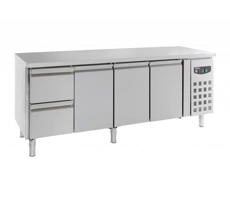 https://cdn.webshopapp.com/shops/275117/files/282374963/combisteel-cooled-working-table-3-doors-2-drawers.jpg