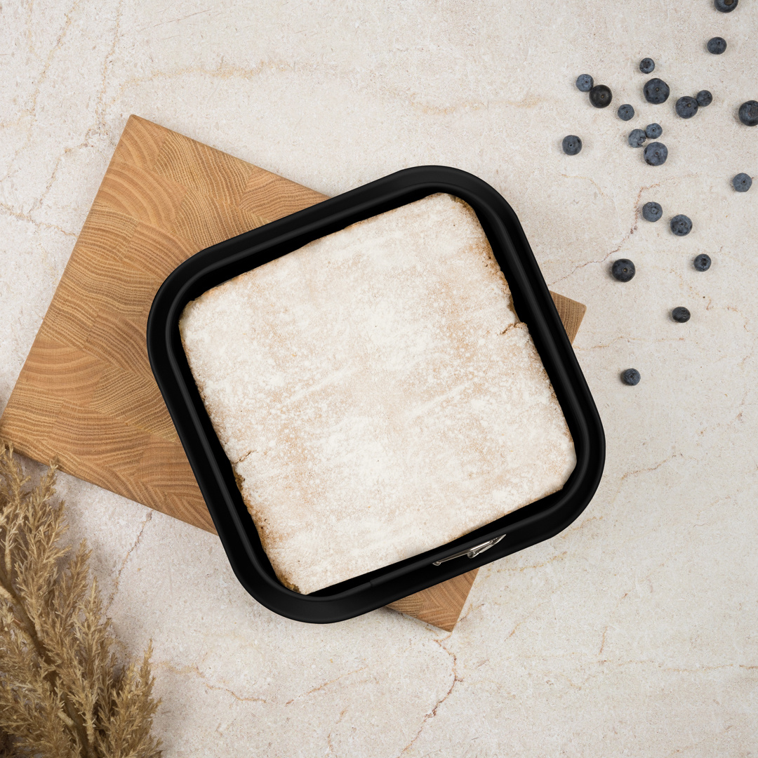 Berlinger Haus Berlinger Haus Spring cake mould  square - 28 x 28 cm - Matt green