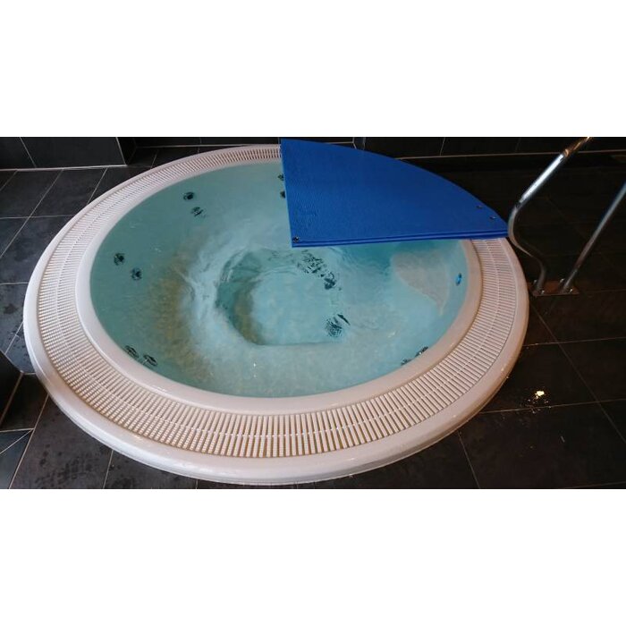 Blue poolcovers Blue poolcovers Spa 6 mm Blauw /m2. Maat afronden naar boven. Bij het afrekenen geeft U bij “Opmerking” de exacte maten door. (zie product omschrijving)