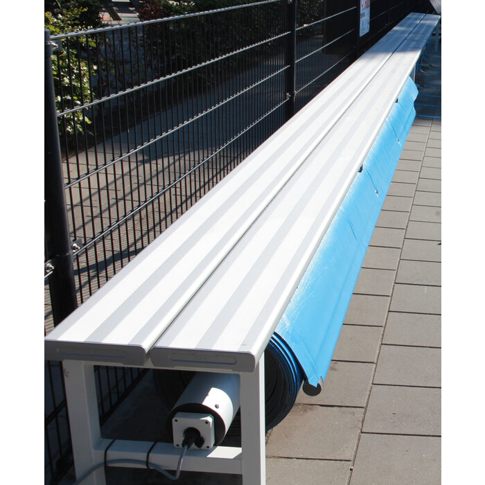 Blue poolcovers Oprolsysteem BP-D electric met Bank, prijs op aanvraag.