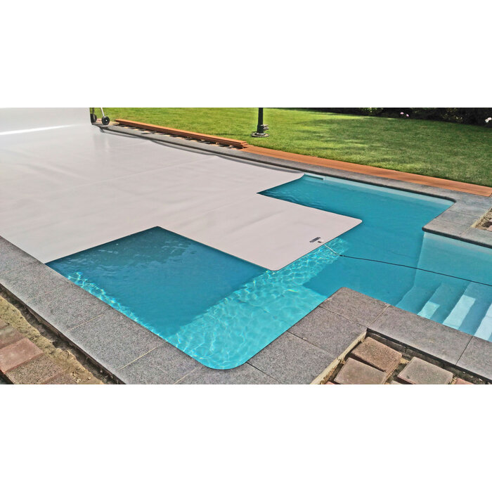 Blue poolcovers BLUE POOLCOVERS 8 MM GRIJS / m2.  VRAAG OFFERTE AAN!!
