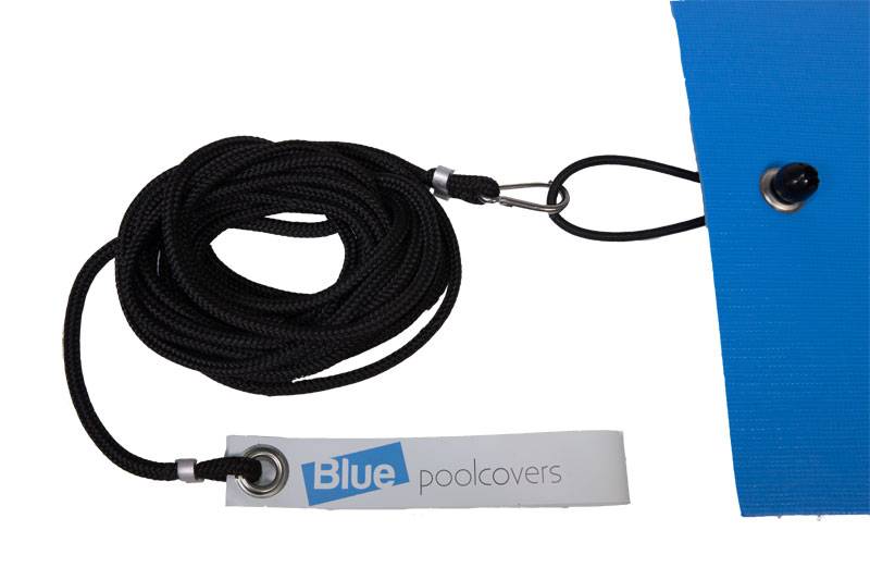 Blue poolcovers Premium Blue Poolcover 7mm Blauw bestellen? Lees de omschrijving hieronder voor extra uitleg.