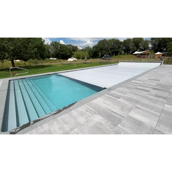 Blue poolcovers Oprolsysteem BP-D electric met bank, (prijs op aanvraag)