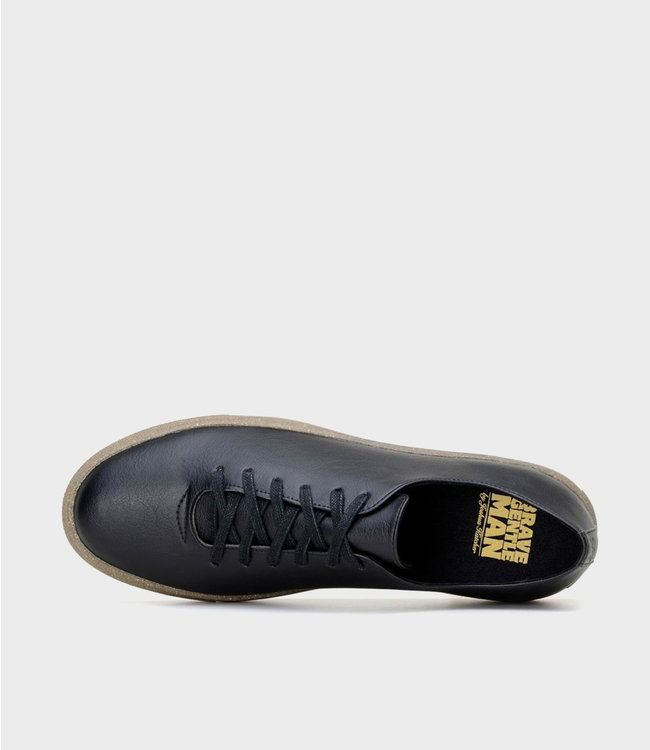 Brave Gentleman Weekend Sneaker - Black | Single cut vegan sneakers