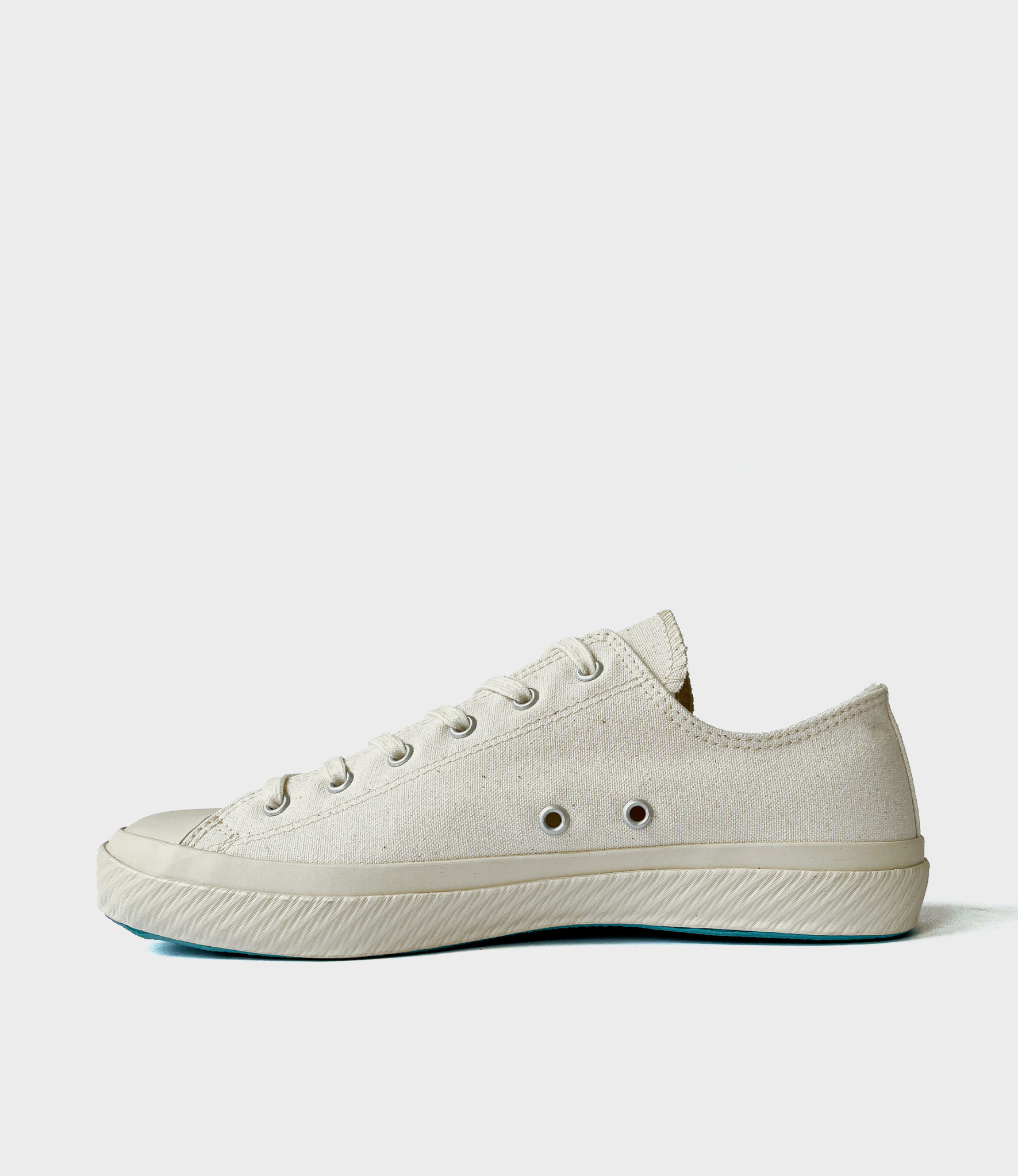 Shoes Like Pottery Low - Off-white | Vulcanized vegan sneakers - Sneaky ...