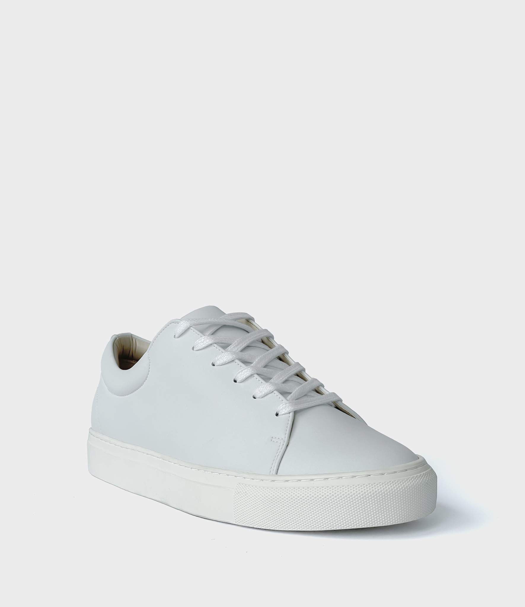 Sydney Brown Sneaker Low - White | Sustainable vegan sneakers - Sneaky ...