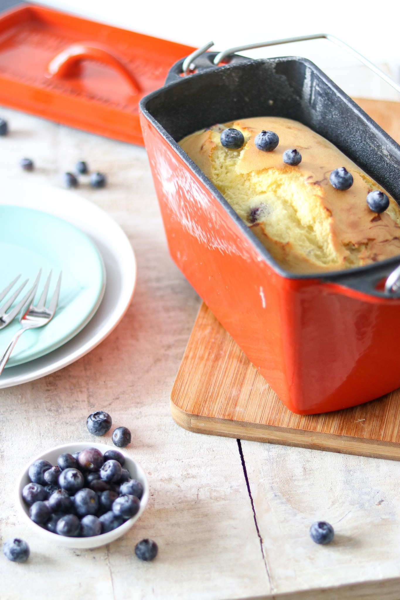 The Windmill Premium Emaille Loaf 'n Bread Dutch Oven