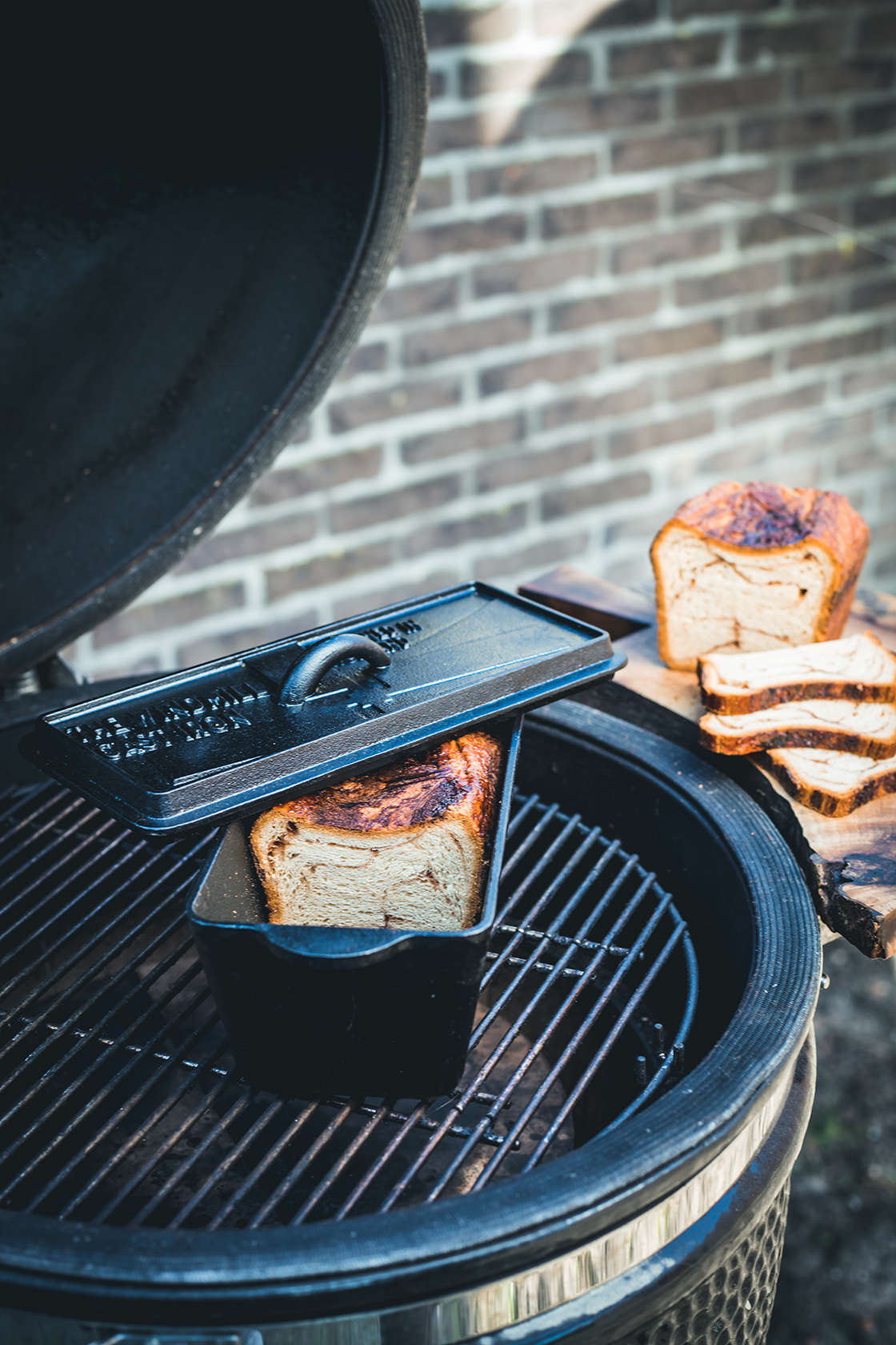 The Windmill Brot Dutch Oven