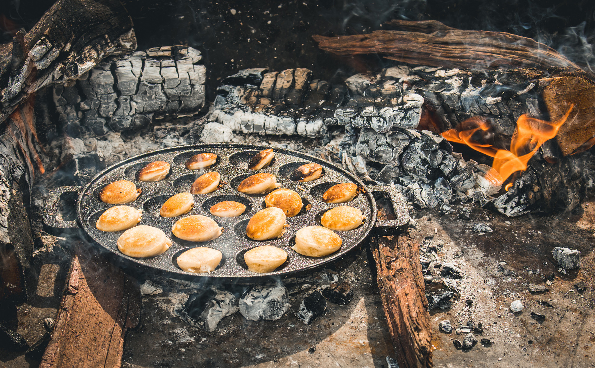 https://cdn.webshopapp.com/shops/275231/files/408482746/the-windmill-combi-deal-perfect-poffertjes.jpg