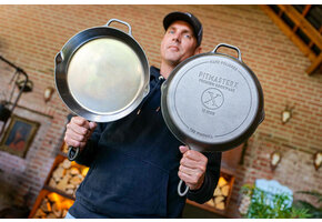 PitmasterX 12" mirror polished skillet met steel