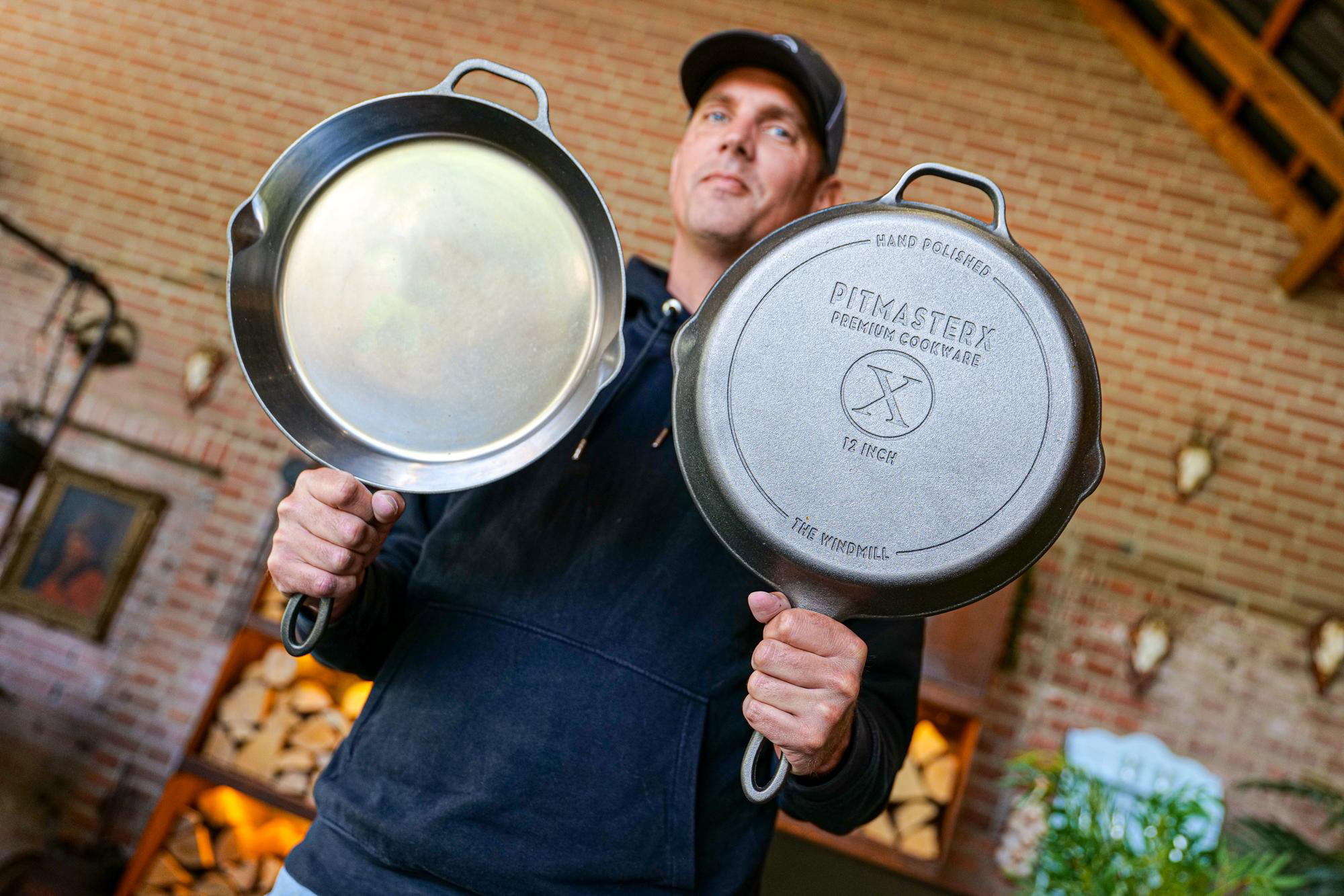 PitmasterX 12 inch mirror skillet with handle