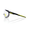 100% 100% Racetrap 3.0 - Gloss Black - Photochromic Lens 100% 100% Racetrap 3.0 - Gloss Black - Photochromic Lens