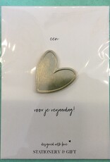 Pin "Een Hartje voor je verjaardag" goud (incl envelop)