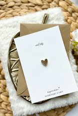 Pin "Veel Liefs" met gouden hartje (incl envelop) Pin "Veel Liefs" met gouden hartje (incl envelop)