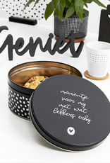 Zoedt Koektrommel zwart wit met tekst 'Momentje voor Mij met wat lekkers erbij' - Zoedt