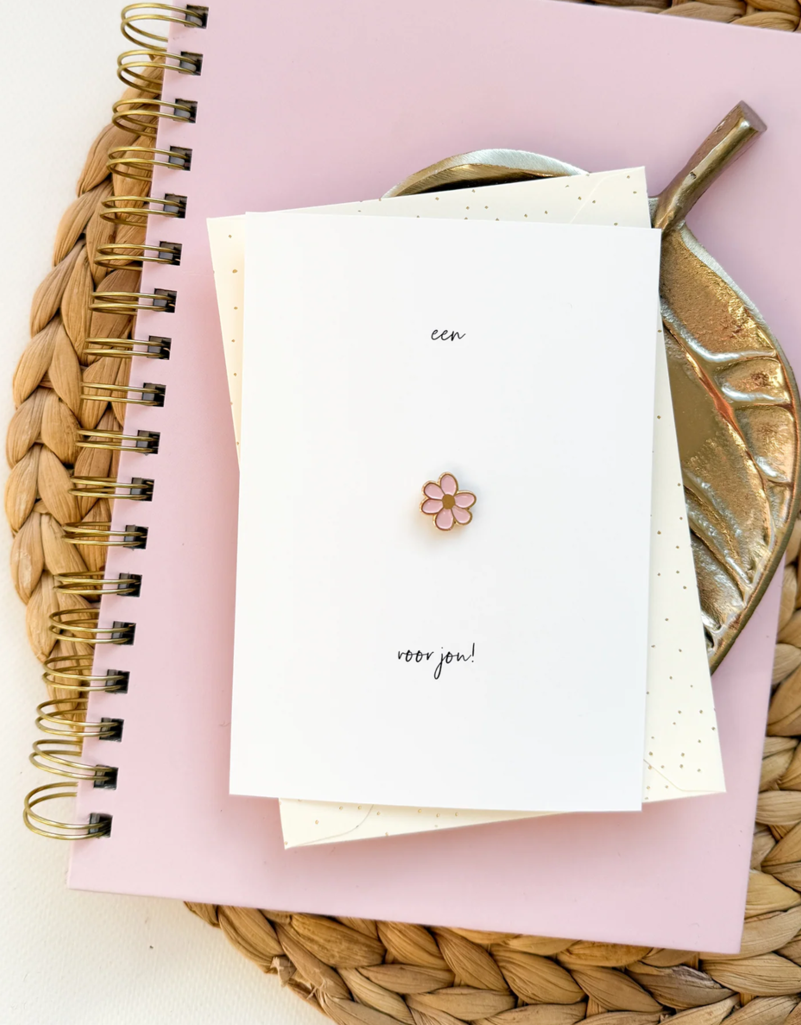 Pin "Een Bloemetje voor Jou" roze (incl envelop)