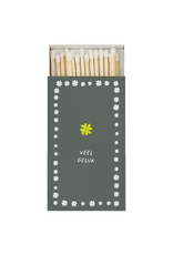 Zusss Lucifers "Veel Geluk" - Zusss