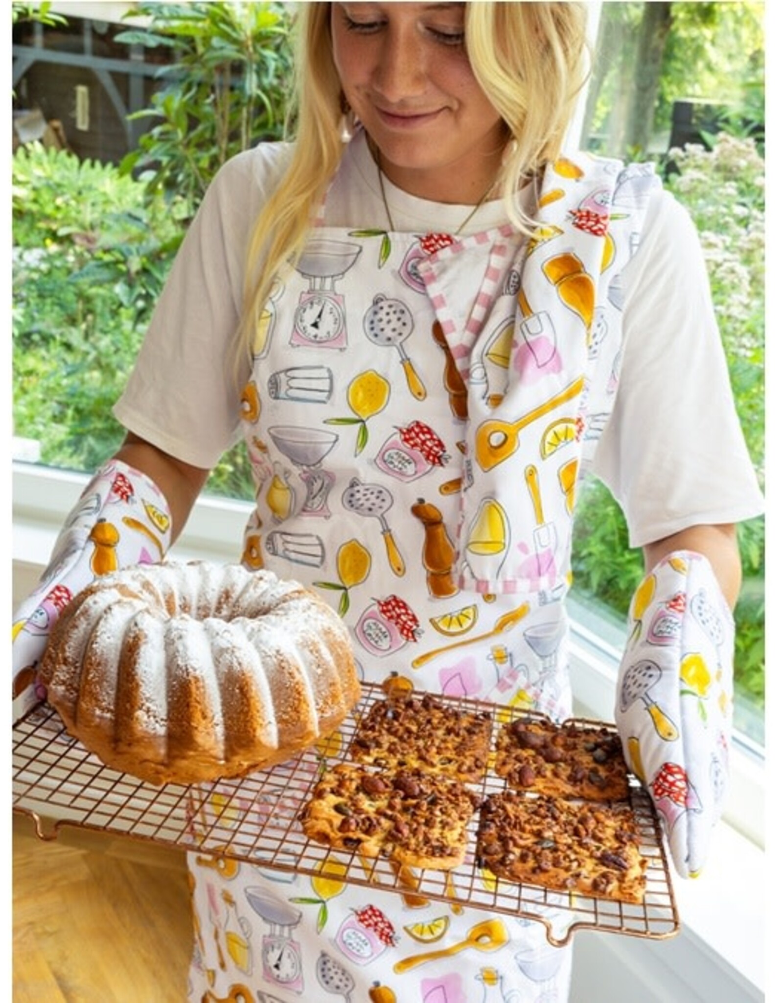 Blond Amsterdam Ovenwant Kitchen "Even Bijkletsen" - Blond Amsterdam