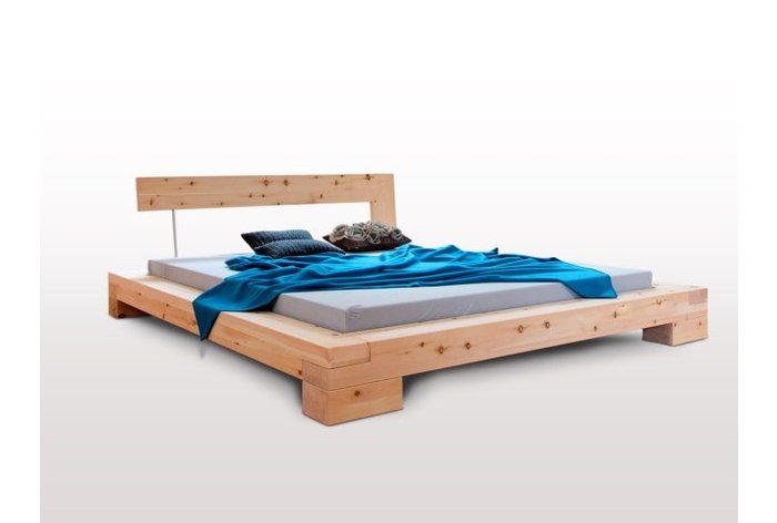 Massief houten bed Bizau (hout: zirben / alpenden / zirbe)