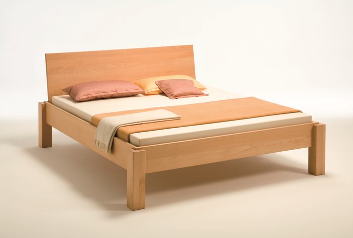 Massief houten bed Lienz (hout: beukenhout) Massief houten bed Lienz (hout: beukenhout)