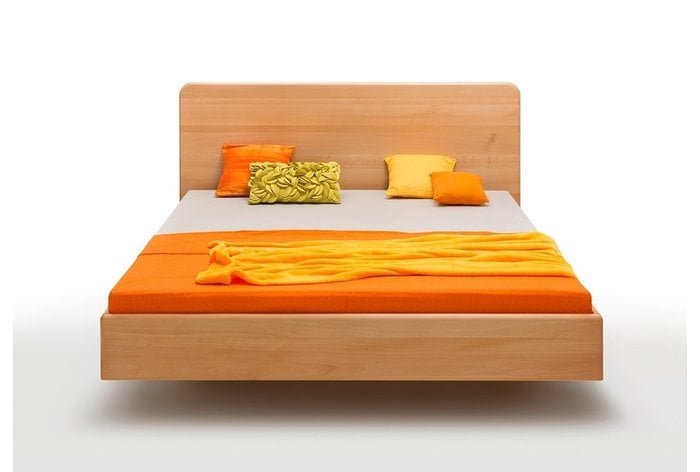 Vooraanzicht bed Almelo (hout: beukenhout) in zwevende constructie