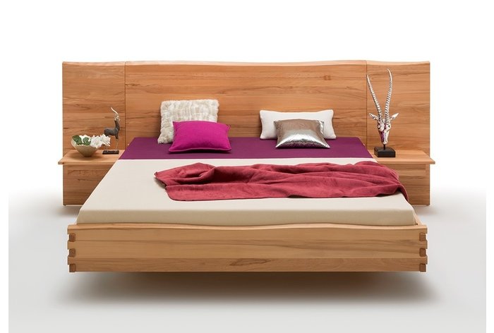 Vooraanzicht bed Sittard (hout: kernbeuken)