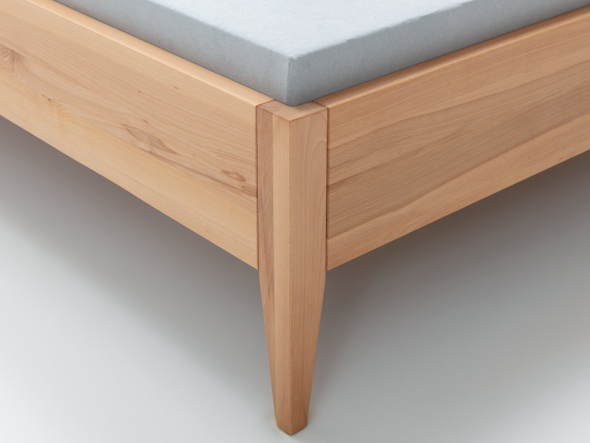 marketing Leeg de prullenbak koppel Minimalistisch kernbeuken bed in Scandinavische stijl | Lund - Massief  Houten Bed