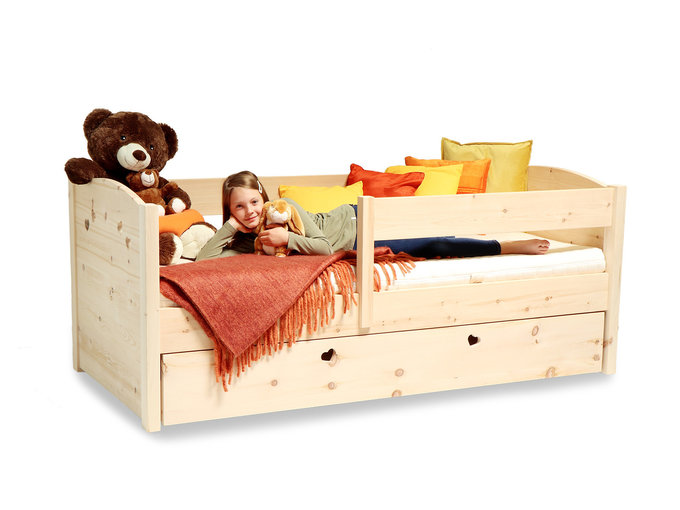 Zirben kinderbed Hartjes