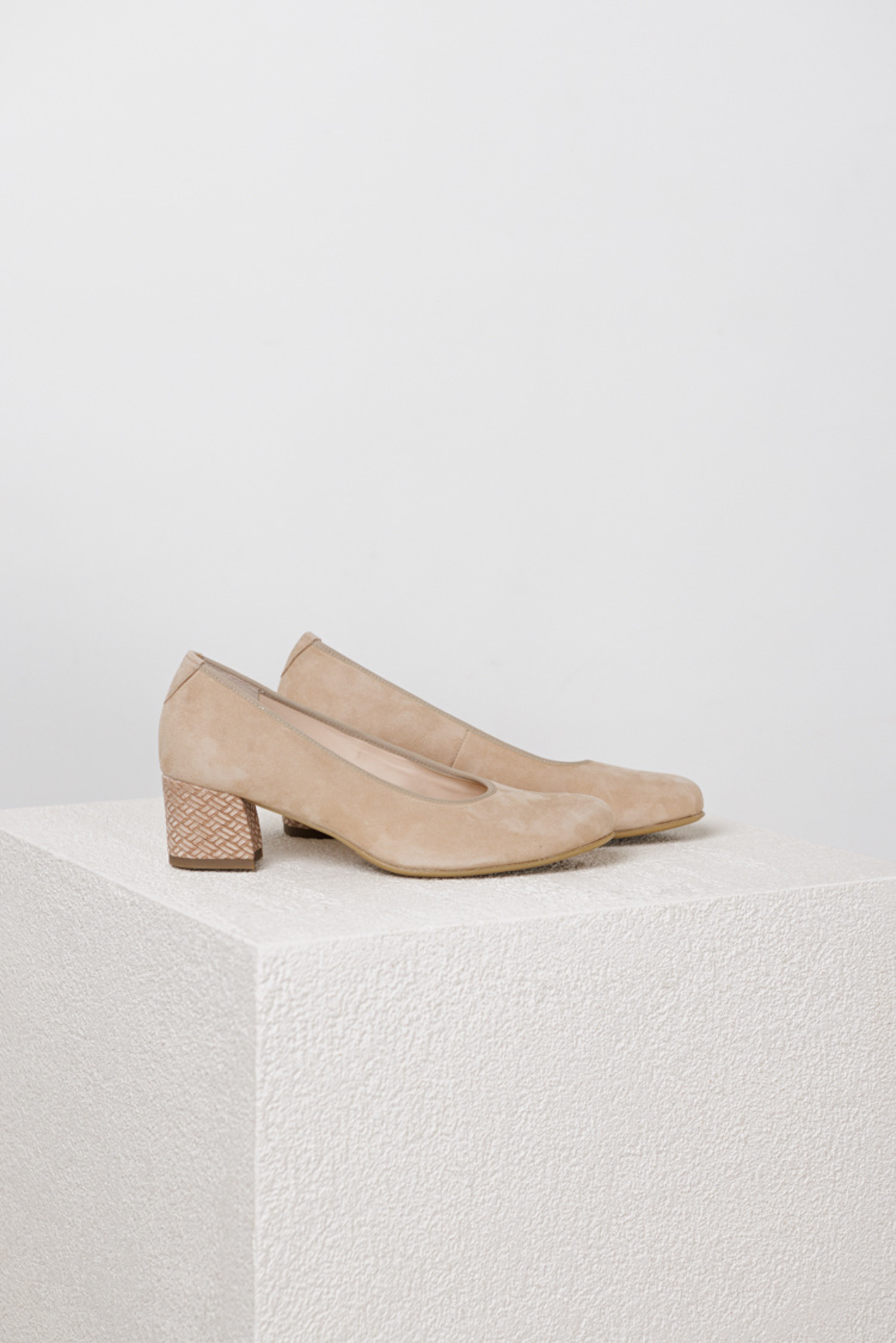 HASSIA FLORENZ 3-304902-1200 CREME - Uniek Mode