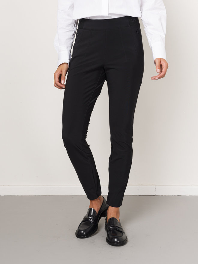 Cambio Wortelbroek zwart casual uitstraling Mode Broeken Wortelbroeken 