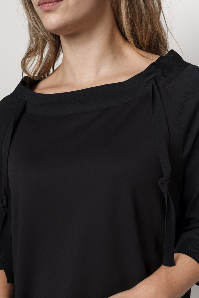 Annette Gortz ONAS 32126 G08/zwart