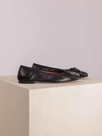 Toral TORAL BALLERINA WITH BOW