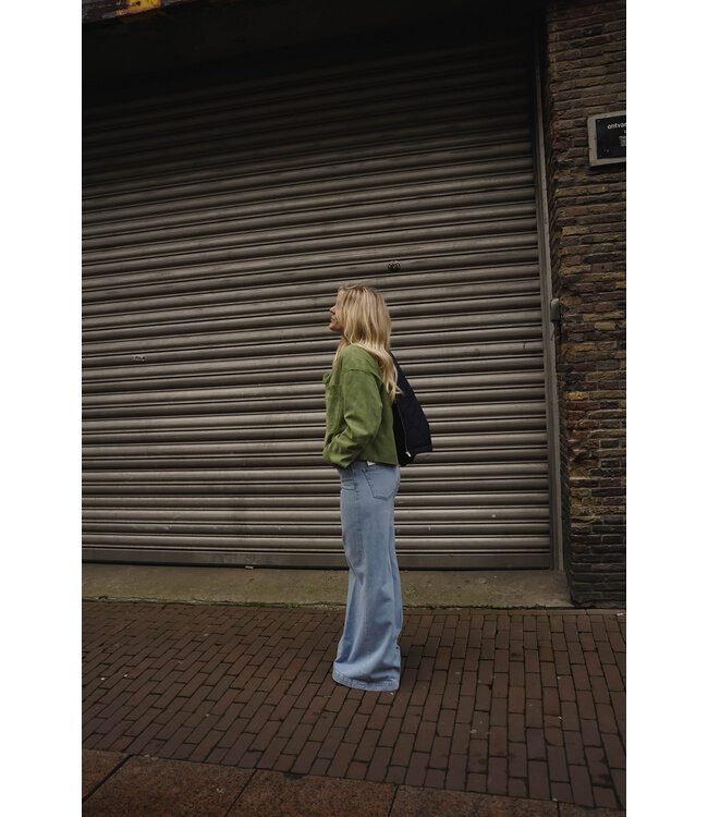 CLOSED  C22004-18S-3B LBL LIGHT BLUE