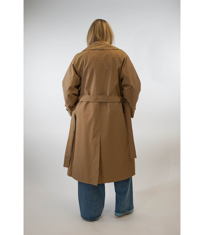 BASIC APPAREL RAGLAN COAT