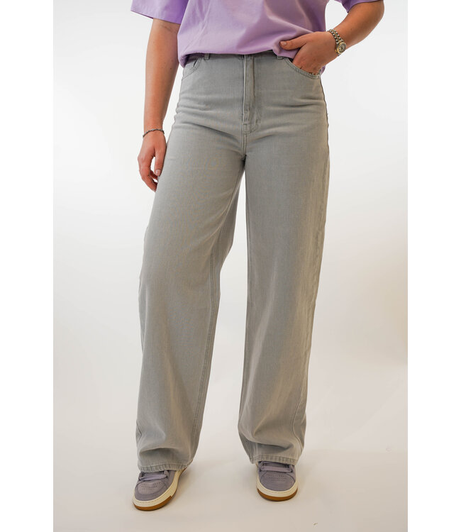 SECOND FEMALE WIDE JEANS