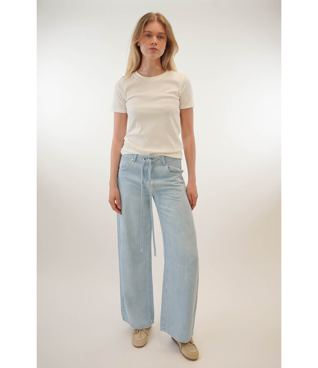 BASIC APPAREL LUDMILLA SS O-NECK GOTS 330 WHISPER WHITE