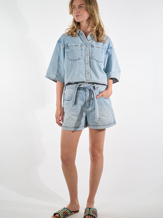 Circle of Trust CIRCLE OF TRUST SHORT