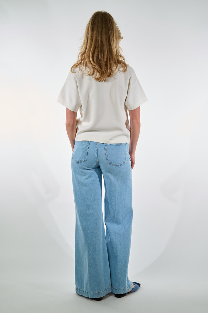 ESSENTIEL ANTWERP ESSENTIEL ANTWERP HIDEAL EMBROIDERED POLO OFF WHITE OW01