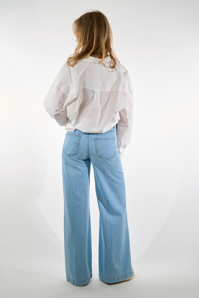 ESSENTIEL ANTWERP ESSENTIEL ANTWERP HARE2 WIDE WRAP SHIRT white