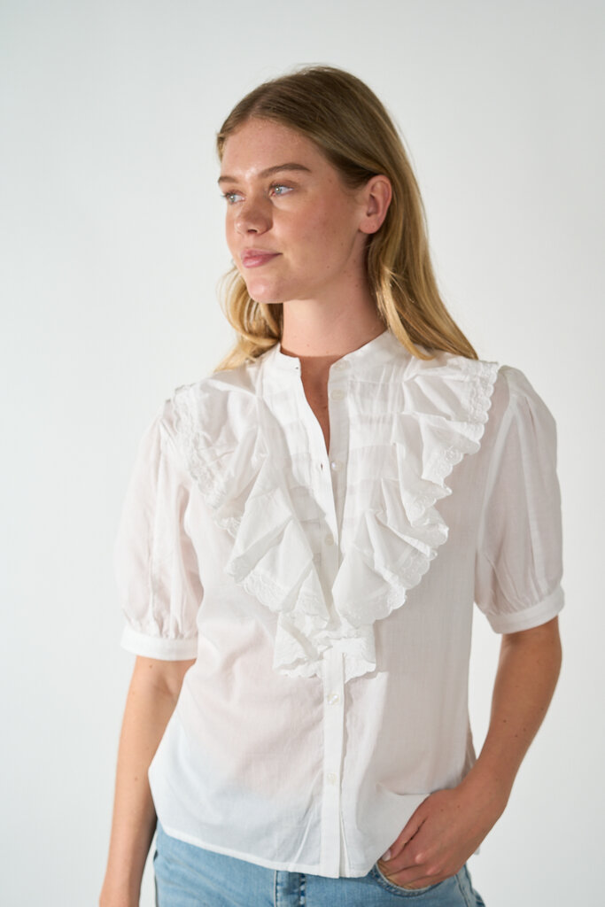 ESSENTIEL ANTWERP ESSENTIEL ANTWERP HAMADEUS RUFFLE DETAIL SHIRT WHITE WH00