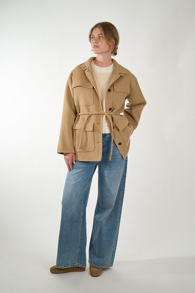 Closed CLOSED C97618 65T 22 URBAN BEIGE